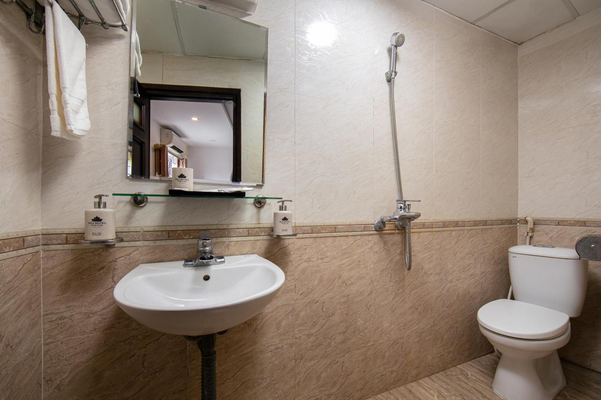 Đức Trọng Hotel Hà Nội Ngoại thất bức ảnh